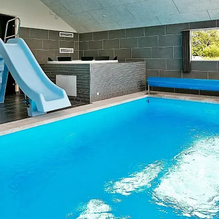 14 Person In Hébergement de vacances *